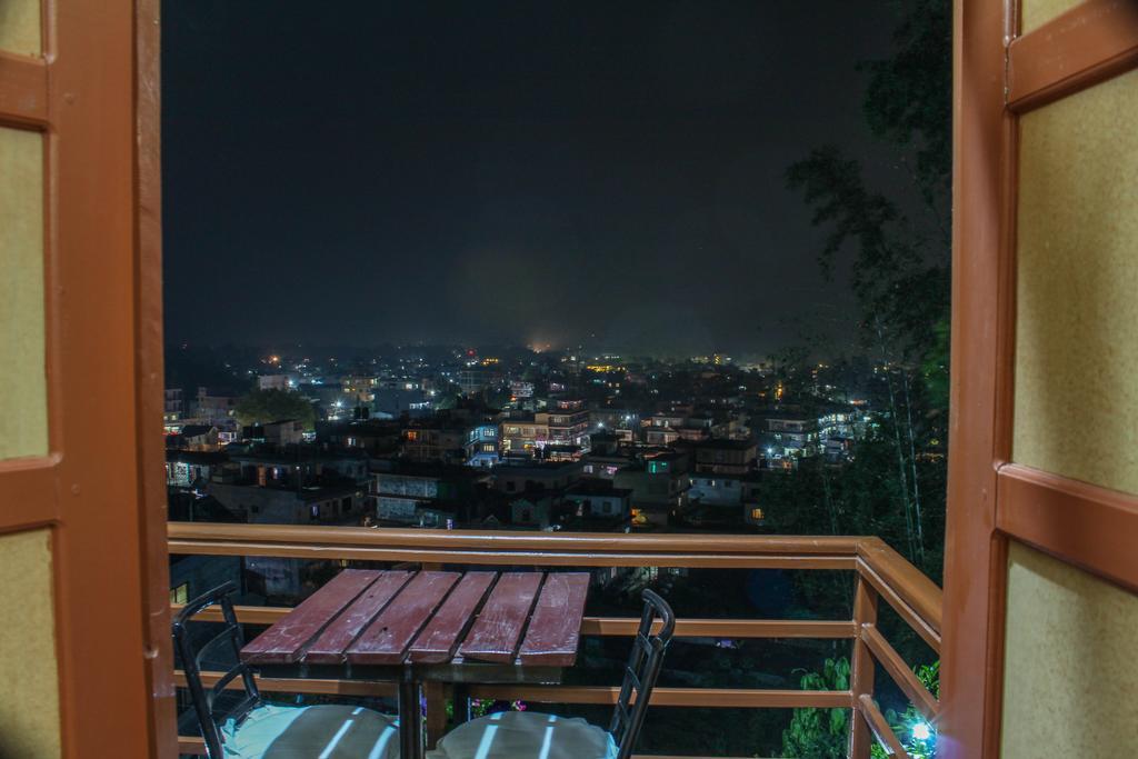 Hotel Tourist Residency Pokhara Zewnętrze zdjęcie