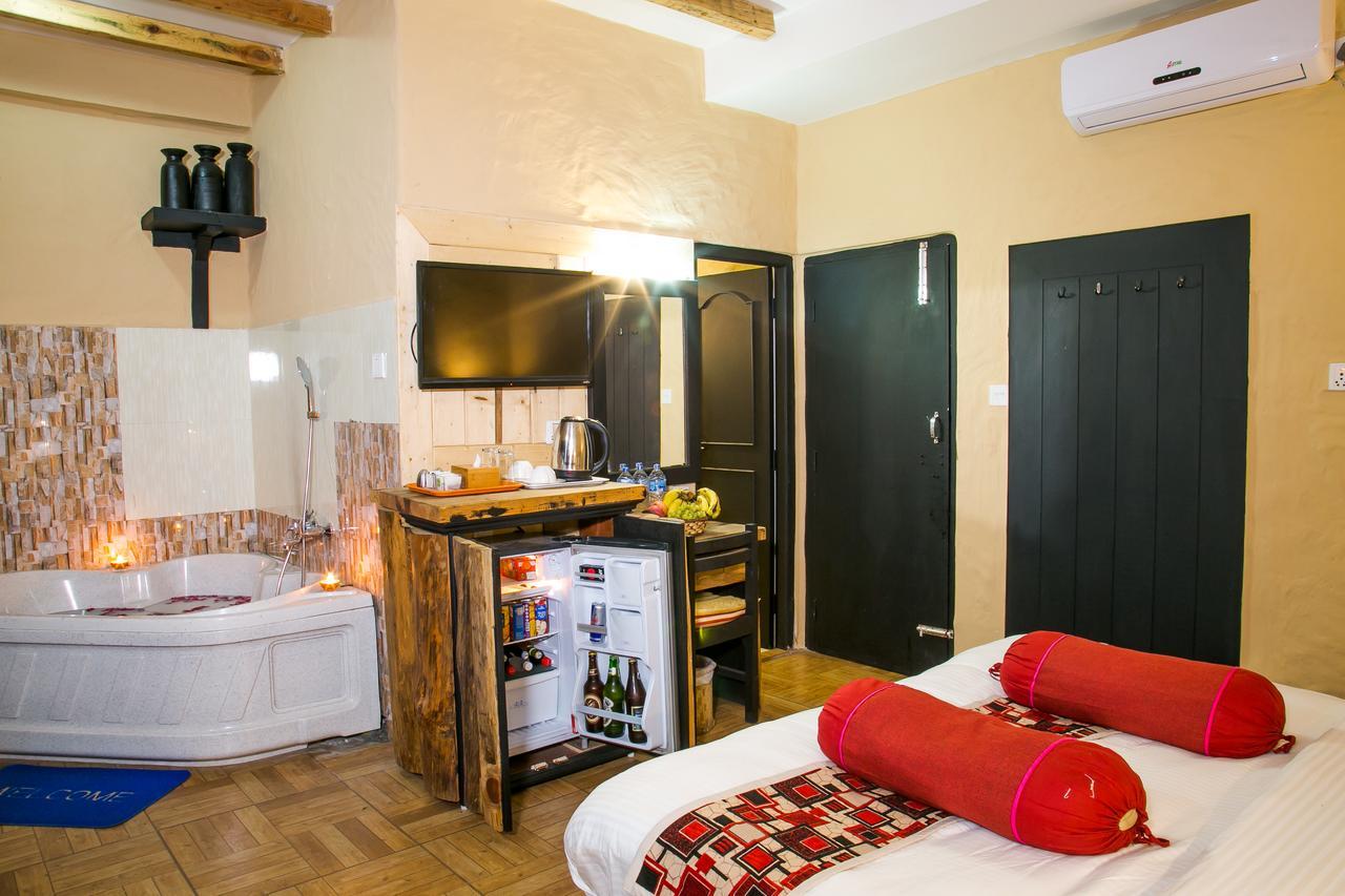Hotel Tourist Residency Pokhara Zewnętrze zdjęcie