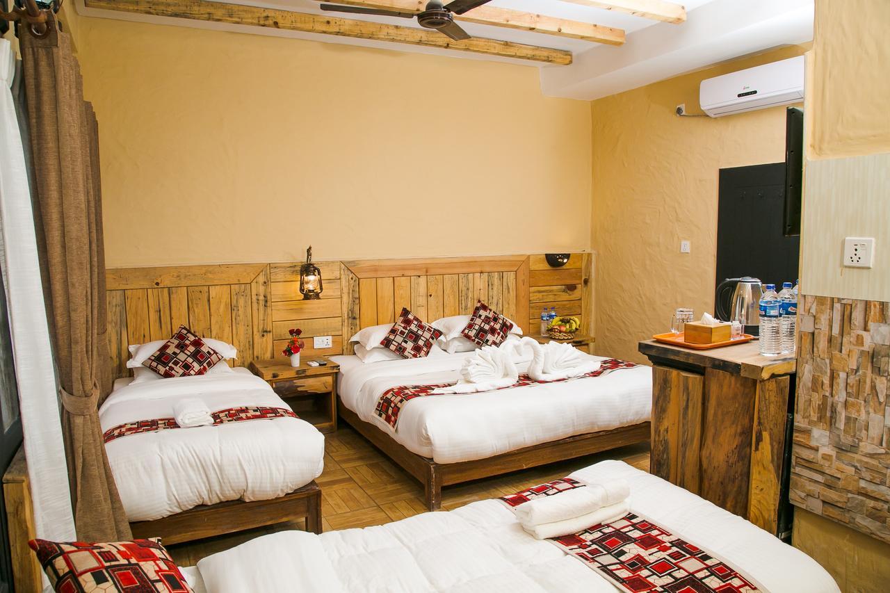 Hotel Tourist Residency Pokhara Zewnętrze zdjęcie